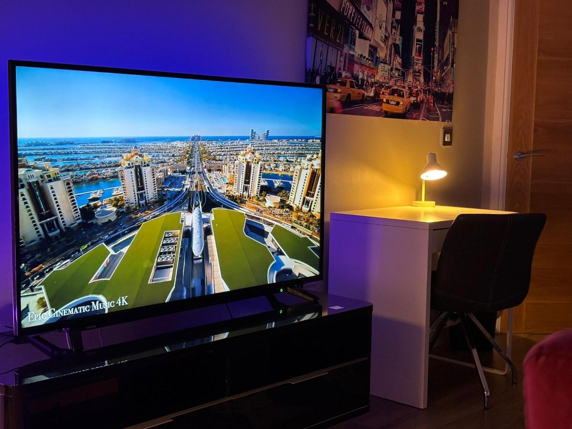 24-7 Secured City Centre Apartments With Free Underground Parking And Wifi Birmingham Luaran gambar