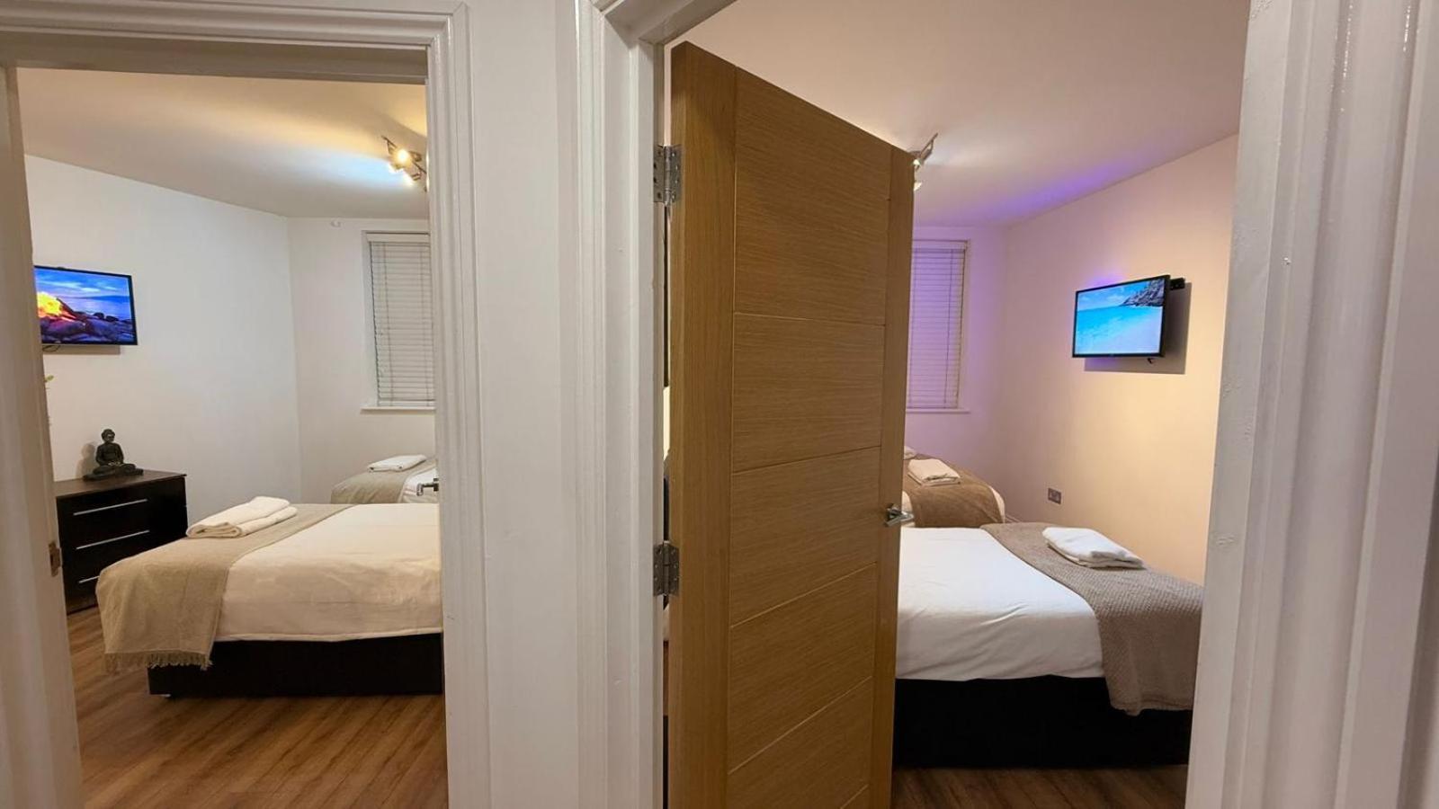 24-7 Secured City Centre Apartments With Free Underground Parking And Wifi Birmingham Luaran gambar